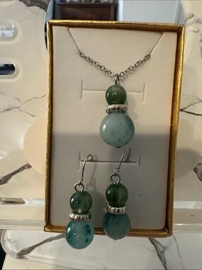 Green Adventurine Necklace and Earrings Set